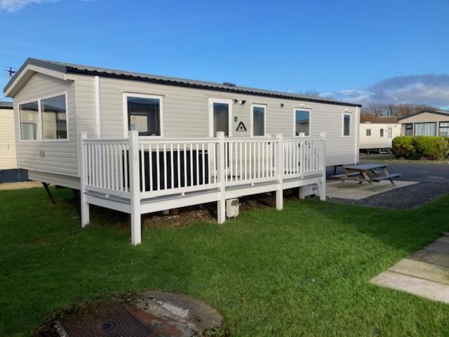 3 Bedroom Modern Caravan Sleeps Up To 8 Millom Exterior foto